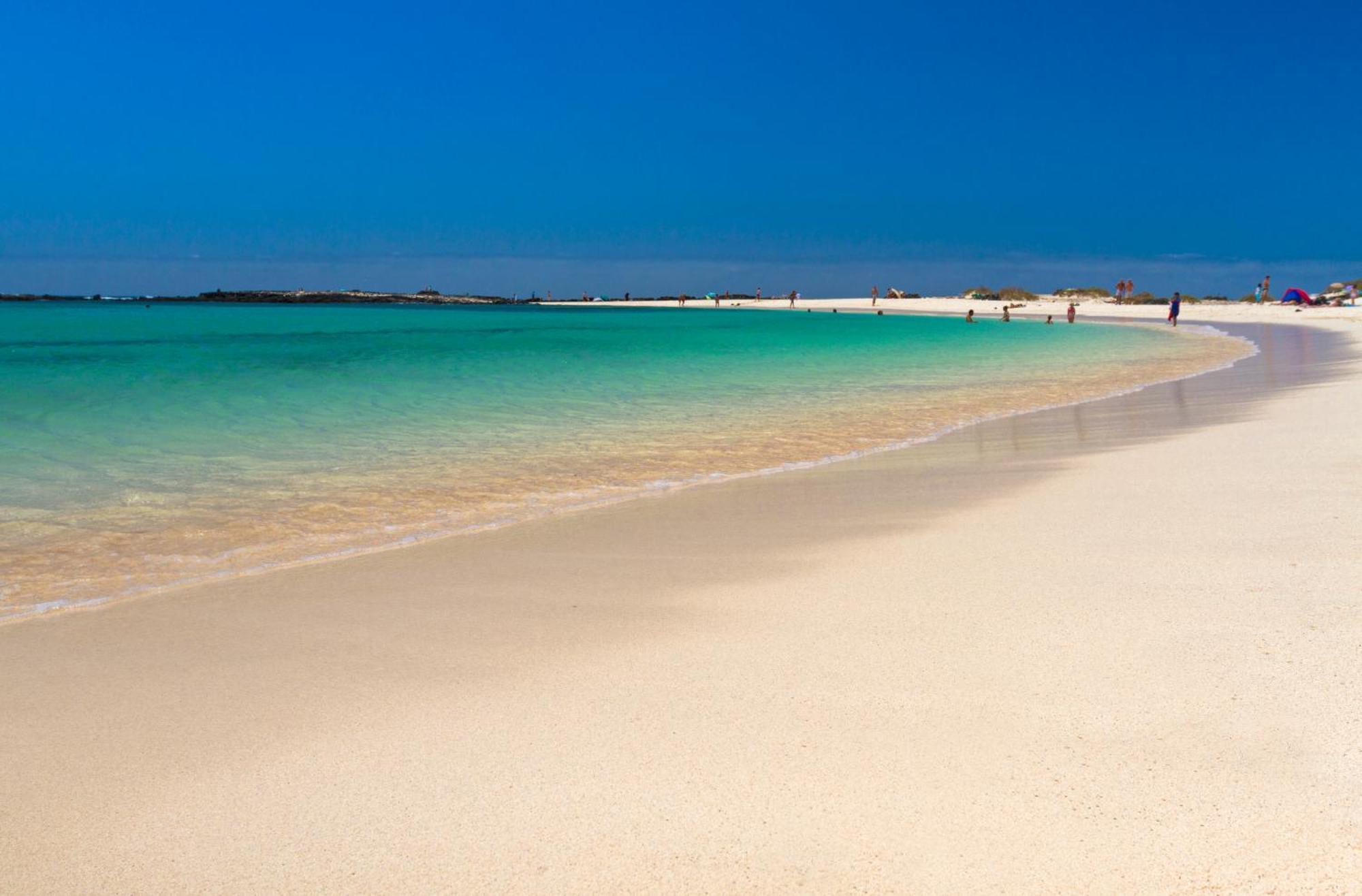 Cotillo Star By Nicolet Luaran gambar